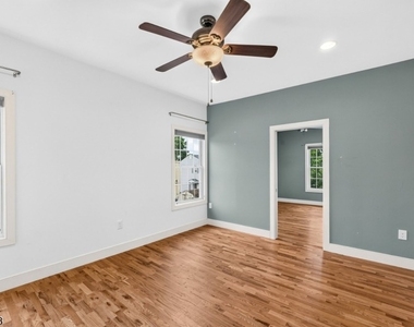 262 Prospect Ave - Photo Thumbnail 15