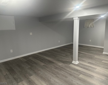 1 Hillairy Ct - Photo Thumbnail 20