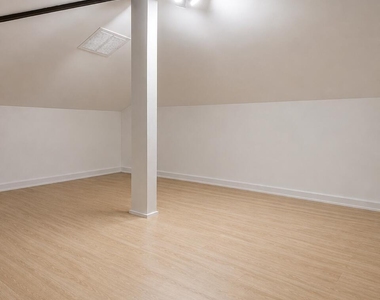 224 Colonial Avenue - Photo Thumbnail 5