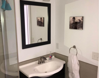 123 W Kingfisher Way - Photo Thumbnail 7