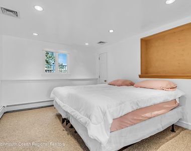 17 Johnston Street - Photo Thumbnail 21