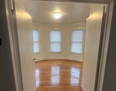 104 Welton Street - Photo Thumbnail 7