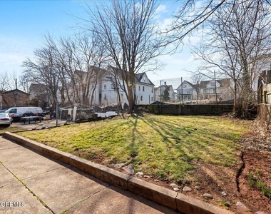 104 Welton Street - Photo Thumbnail 5