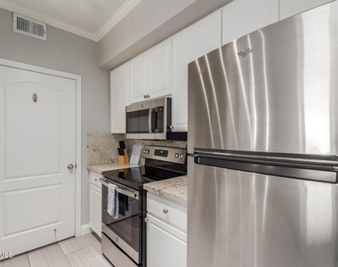 1701 E Colter Street - Photo Thumbnail 6