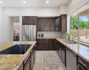 5540 E Via Montoya Drive - Photo Thumbnail 9