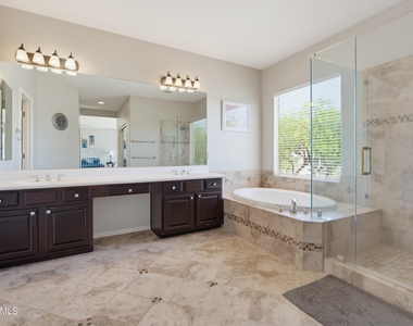 5540 E Via Montoya Drive - Photo Thumbnail 16