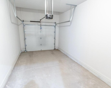 1850 N 51st Street - Photo Thumbnail 21