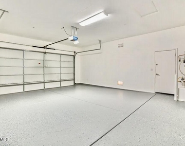 1682 W Ainsworth Drive - Photo Thumbnail 39