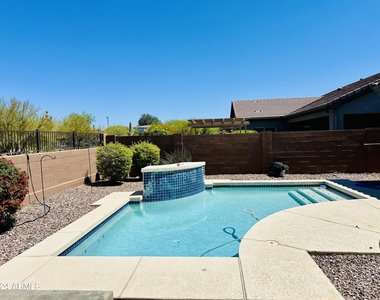 1682 W Ainsworth Drive - Photo Thumbnail 19