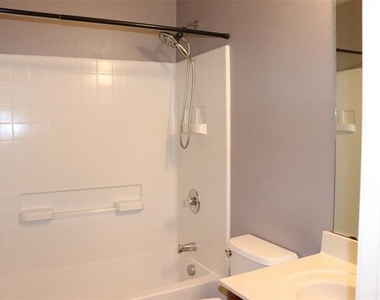 2304 Heads And Tails Lane - Photo Thumbnail 27