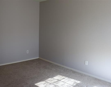2304 Heads And Tails Lane - Photo Thumbnail 30