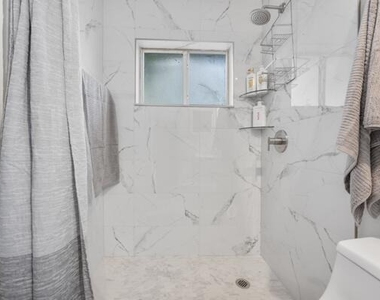 1208 Ne 5th Avenue - Photo Thumbnail 18