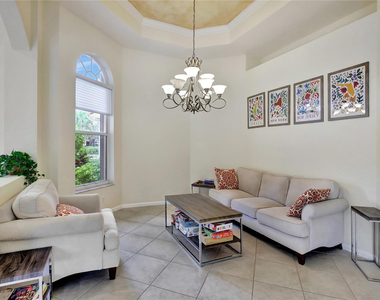4070 Sanderling Lane - Photo Thumbnail 13