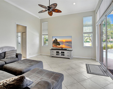 4070 Sanderling Lane - Photo Thumbnail 14