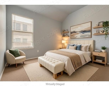 5313 Beacon Lane - Photo Thumbnail 1