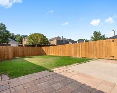 11613 Snyder Drive - Photo Thumbnail 16