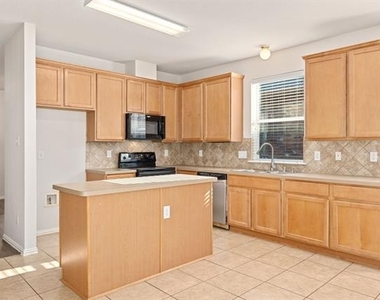 11613 Snyder Drive - Photo Thumbnail 3