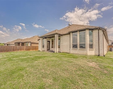 1709 Puglia Court - Photo Thumbnail 29
