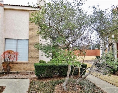 517 Ranch Trail - Photo Thumbnail 19
