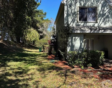 11050 Conch Court - Photo Thumbnail 2