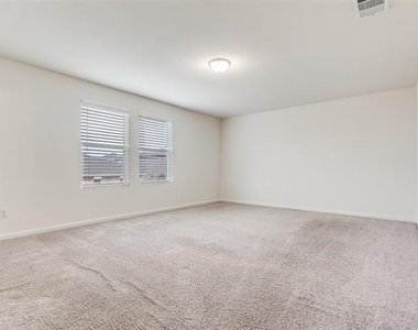 2621 Sagebrush Drive - Photo Thumbnail 13