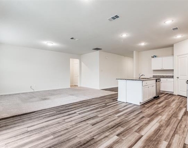 2621 Sagebrush Drive - Photo Thumbnail 6