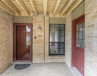 5916 Birchbrook Drive - Photo Thumbnail 15