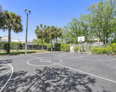 9850 Nw 57th Manor - Photo Thumbnail 36