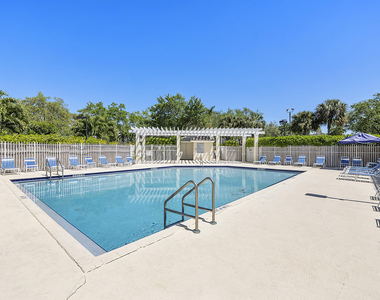 9850 Nw 57th Manor - Photo Thumbnail 33