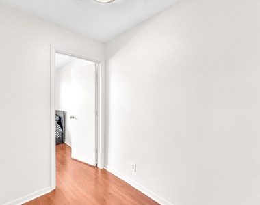 9850 Nw 57th Manor - Photo Thumbnail 26
