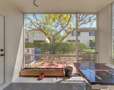 9850 Nw 57th Manor - Photo Thumbnail 14