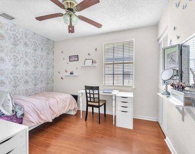 9850 Nw 57th Manor - Photo Thumbnail 27