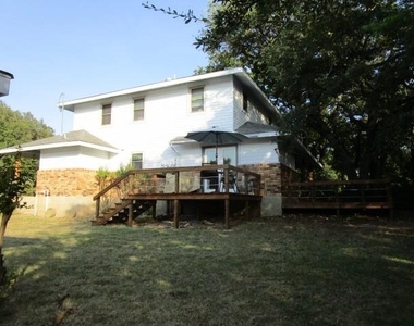 1311 Overlook Drive - Photo Thumbnail 4