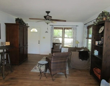 1311 Overlook Drive - Photo Thumbnail 10