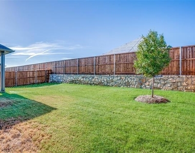 13140 Mizell Lane - Photo Thumbnail 24