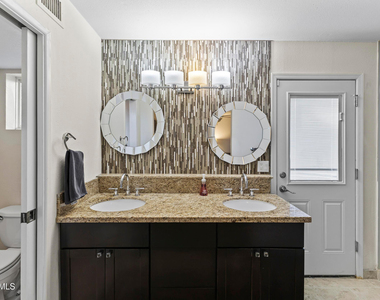 5245 E Acoma Drive - Photo Thumbnail 18
