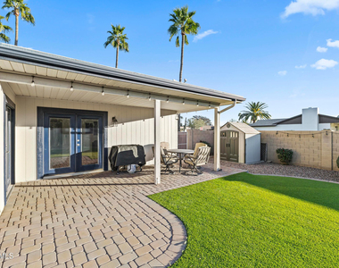 5245 E Acoma Drive - Photo Thumbnail 2