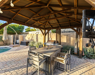 5245 E Acoma Drive - Photo Thumbnail 5