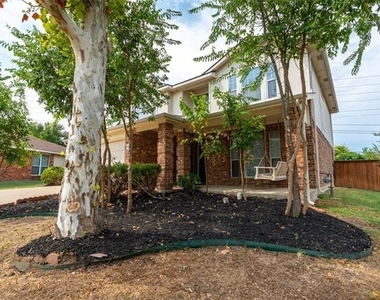2304 Glenhaven Drive - Photo Thumbnail 1