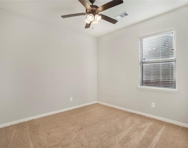 6001 Royal Gorge Drive - Photo Thumbnail 14