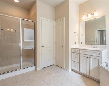 8008 Choctaw Lane - Photo Thumbnail 8