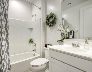 9318 E Sector Drive - Photo Thumbnail 10