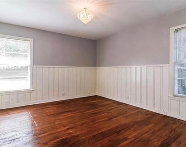 1508 N Highland Avenue - Photo Thumbnail 11