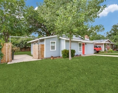 512 Bluebonnet Drive - Photo Thumbnail 1