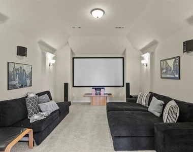 5665 Lightfoot Lane - Photo Thumbnail 27