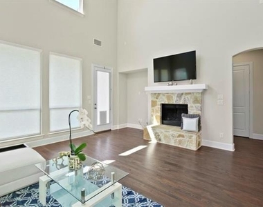 5665 Lightfoot Lane - Photo Thumbnail 23