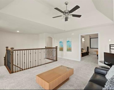 5665 Lightfoot Lane - Photo Thumbnail 21