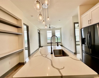 2700 Old Denton - Photo Thumbnail 14