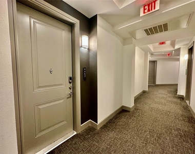 2700 Old Denton - Photo Thumbnail 12