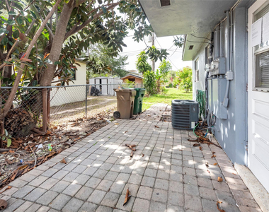 6170 Sw 43rd Street - Photo Thumbnail 17